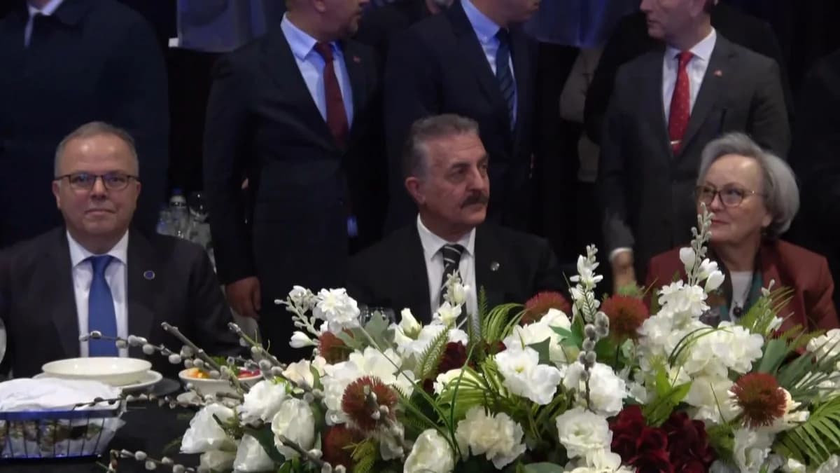 Büyükataman: 3’üncü Dünya Savaşı’nın Tehlikeleri Kapımızda