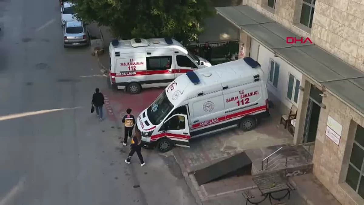 Antalya’da Ambulans Şoförü Gülser Akıtürk: ‘Saniyelerle Yarışıyoruz’