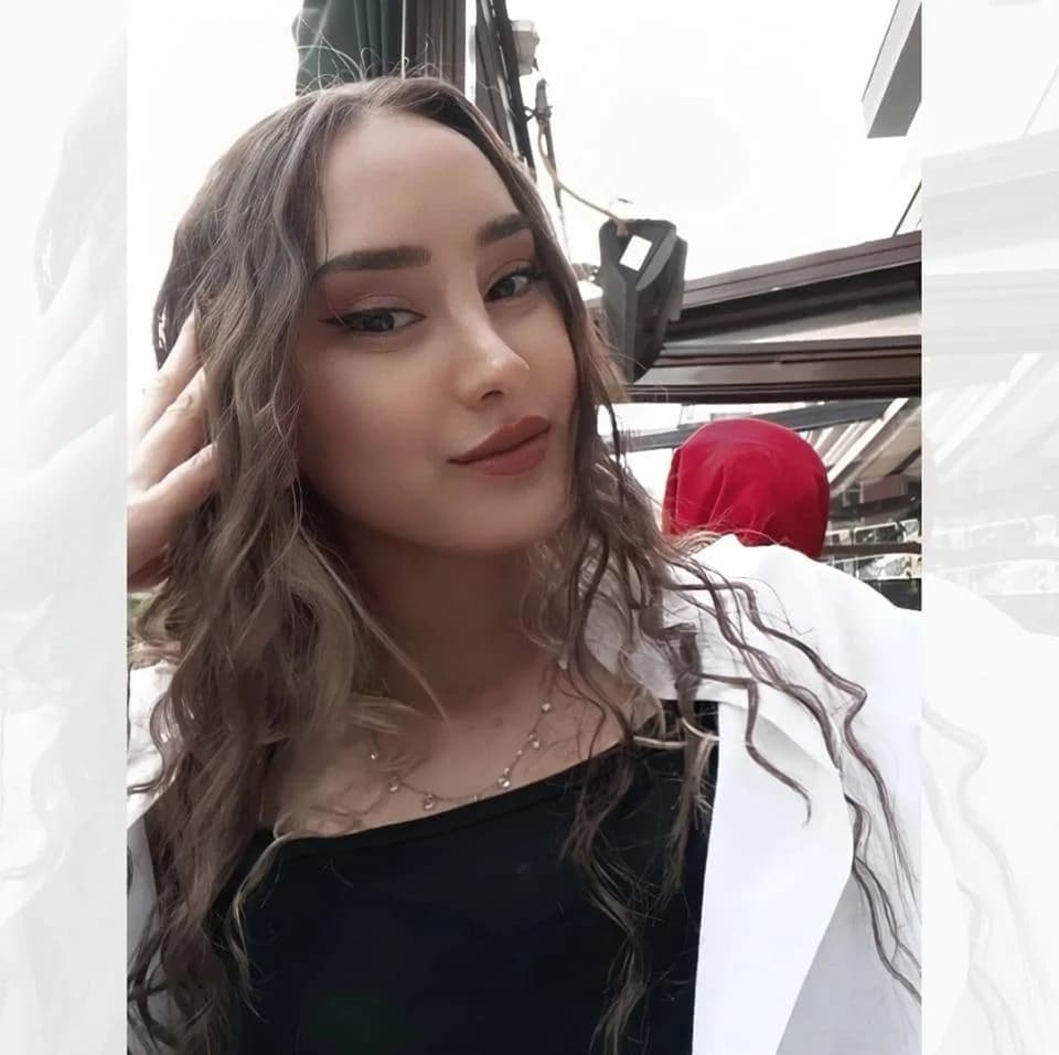 Niğde’de Trafik Kazasında Hayatını Kaybeden Üniversite Öğrencisi Aleyna Nur Özcan Toprağa Verildi