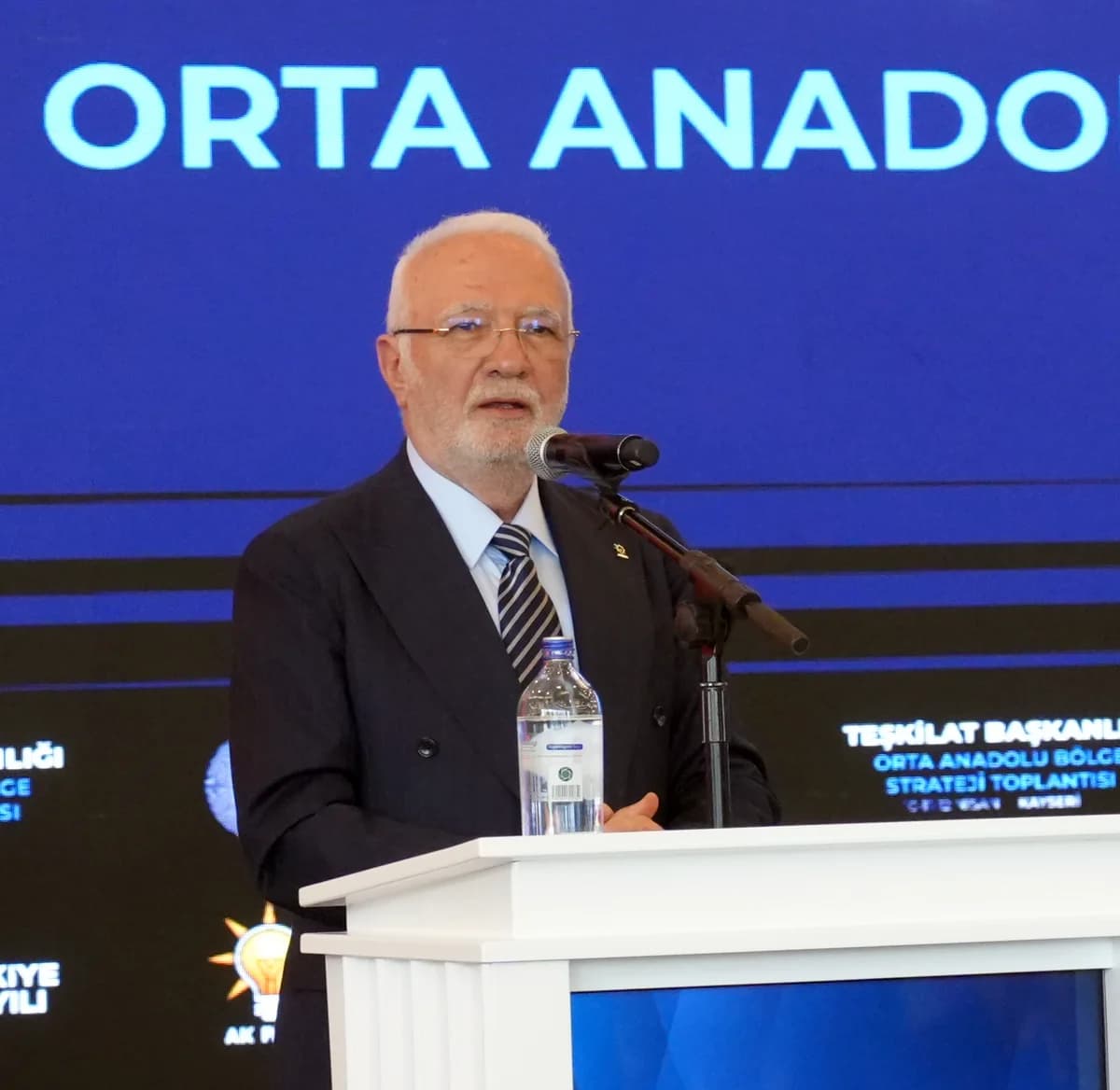 AK Parti Genel Başkanvekili Elitaş’tan Özgür Özel’e Sert Eleştiriler