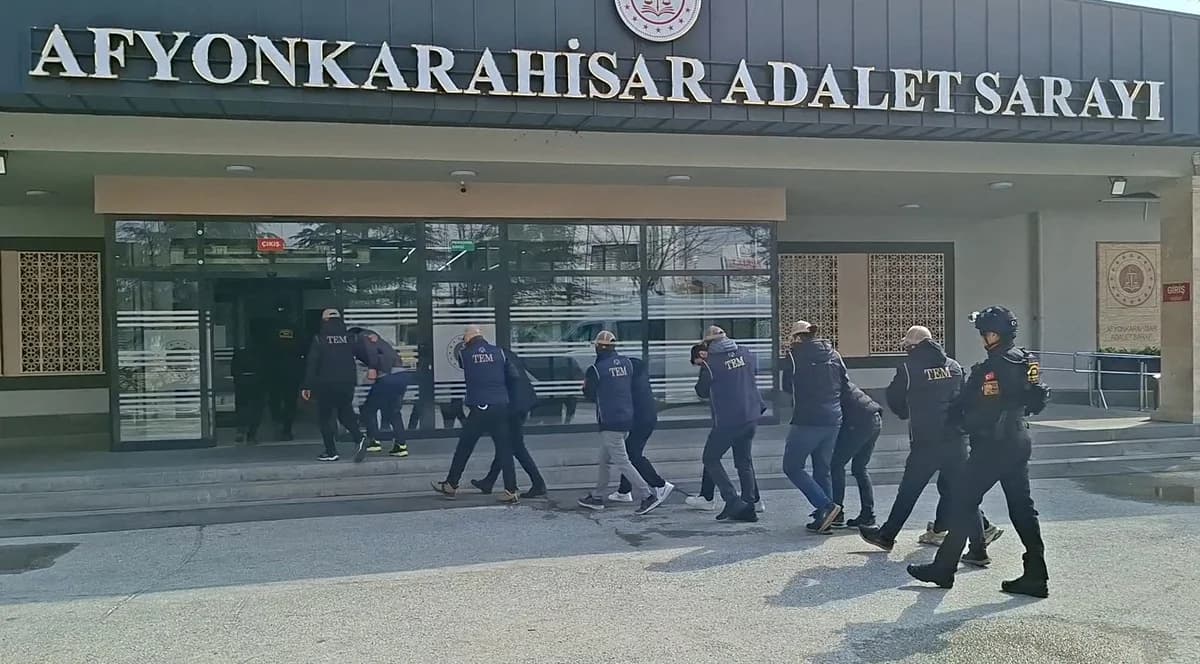 Afyonkarahisar’da DEAŞ Operasyonu: 5 Kişi Tutuklandı