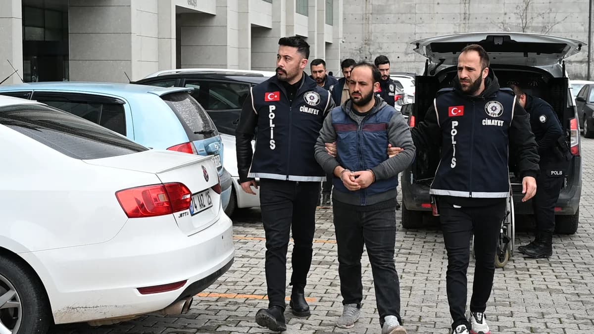 Hastanede Bıçaklı Saldırı: 3 Kardeş Tutuklandı