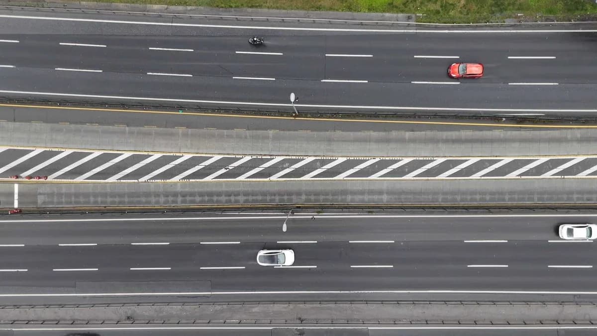 İstanbul’da Ramazan Bayramı’nın İlk Günü Yollar Boş Kaldı