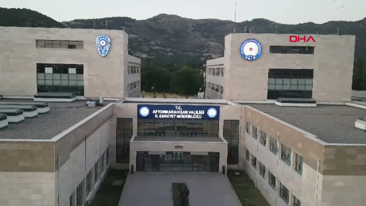 Afyonkarahisar’da 27 Milyon TL Değerinde Kaçak Sigara Operasyonu