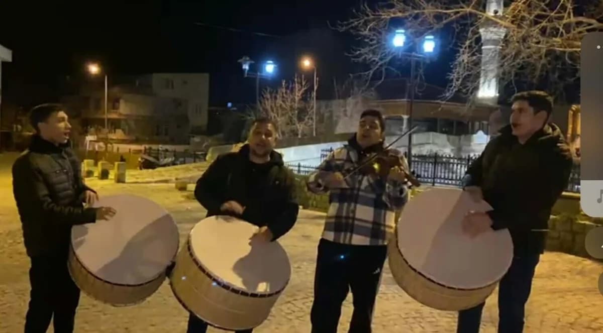 Bayramiç’te Sahur Geleneği: Şarkılarla Uyanma