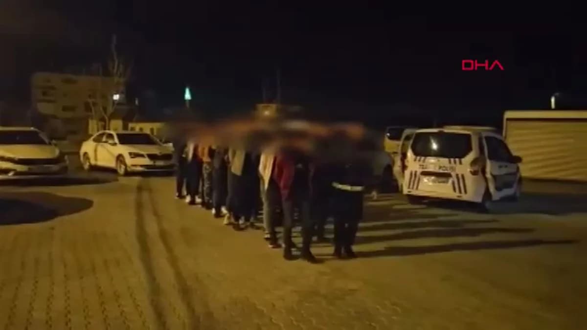 Konya’da 10 Kaçak Göçmen ve 3 Organizör Yakalandı