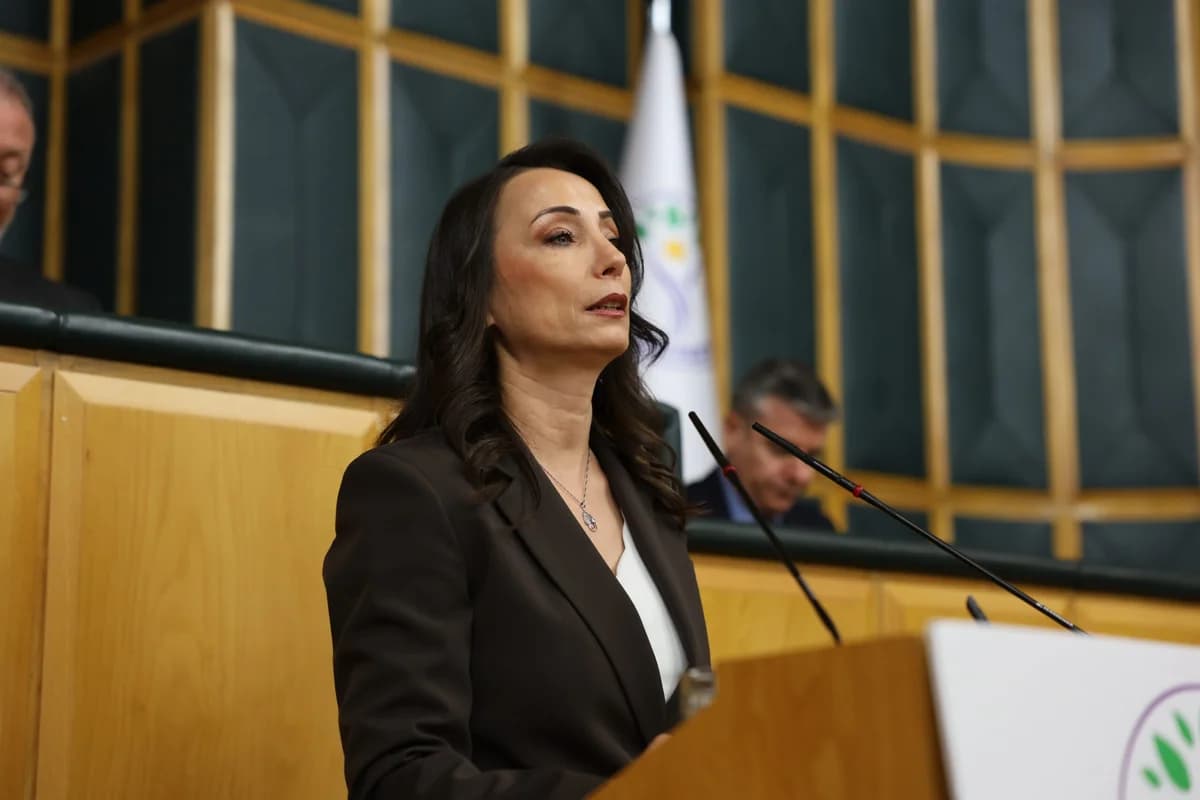 Tülay Hatimoğulları’ndan İktidara Çağrı: Barış Süreci Şeffaf Olmalı