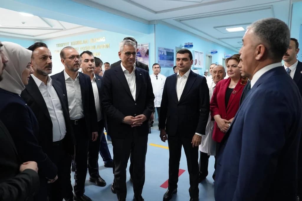 Bakan Memişoğlu Özbekistan’da Buhara Tıp Merkezi’ni Ziyaret Etti