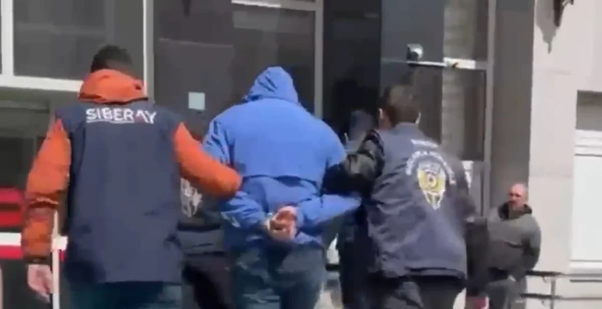 Çorum’da Siber Dolandırıcılık Operasyonu: 7 Kişi Tutuklandı