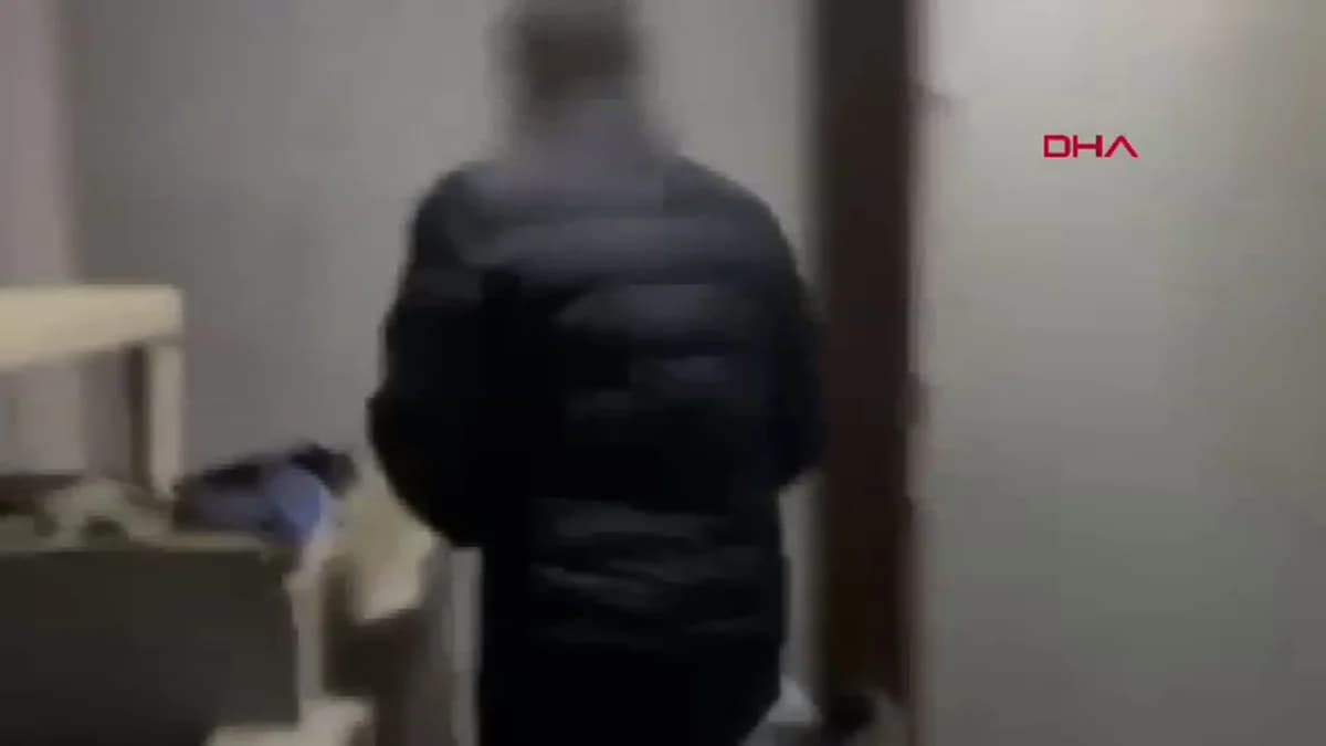 Sakarya’da Uyuşturucu Satışına Suçüstü: İki Şüpheli Tutuklandı
