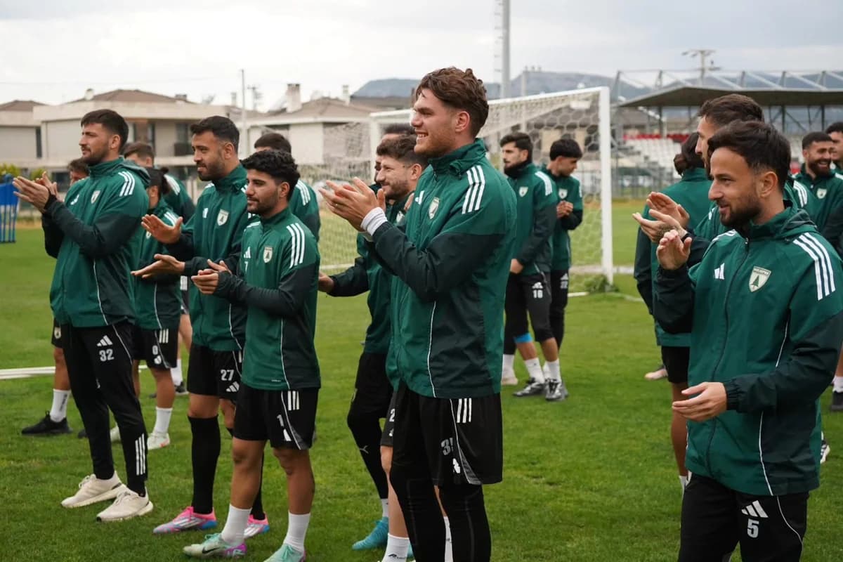 Muğlaspor Eski Başkanlarından Şanlıurfaspor’a Sert Tepki: “Tehdit Kabul Edilemez!”