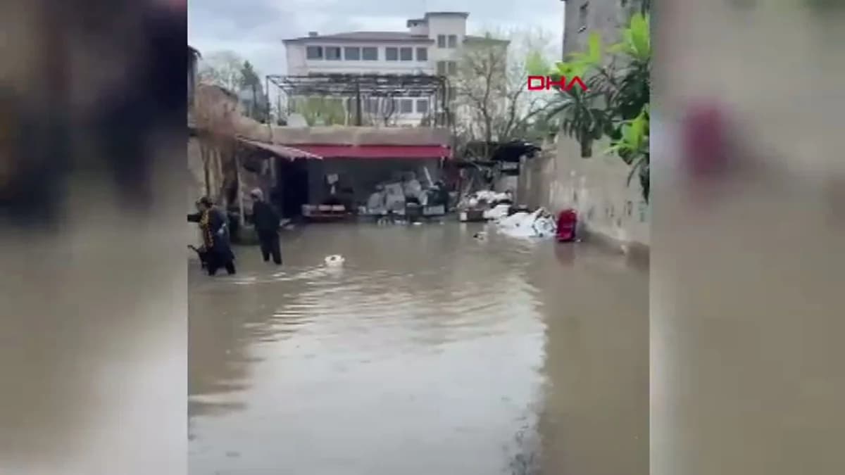 Reyhanlı’da Şiddetli Yağışlar Sele Neden Oldu