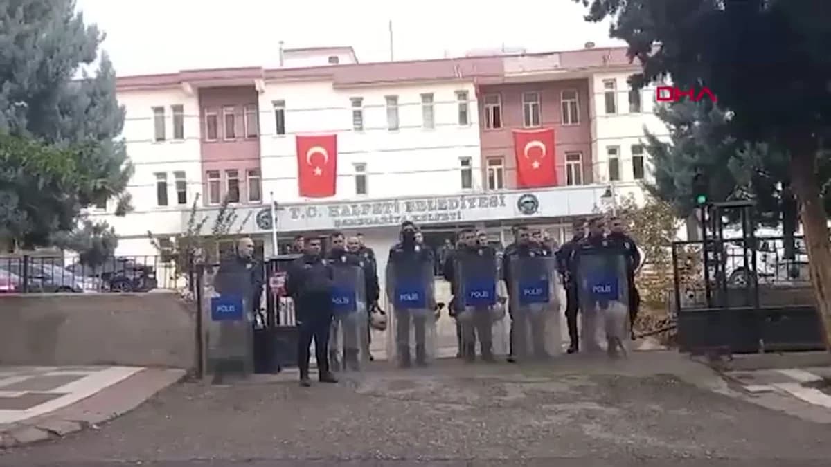Halfeti Belediyesi’nde ‘Rüşvet ve İhaleye Fesat’ Operasyonu: Eski Başkan ve 48 Kişi Gözaltında