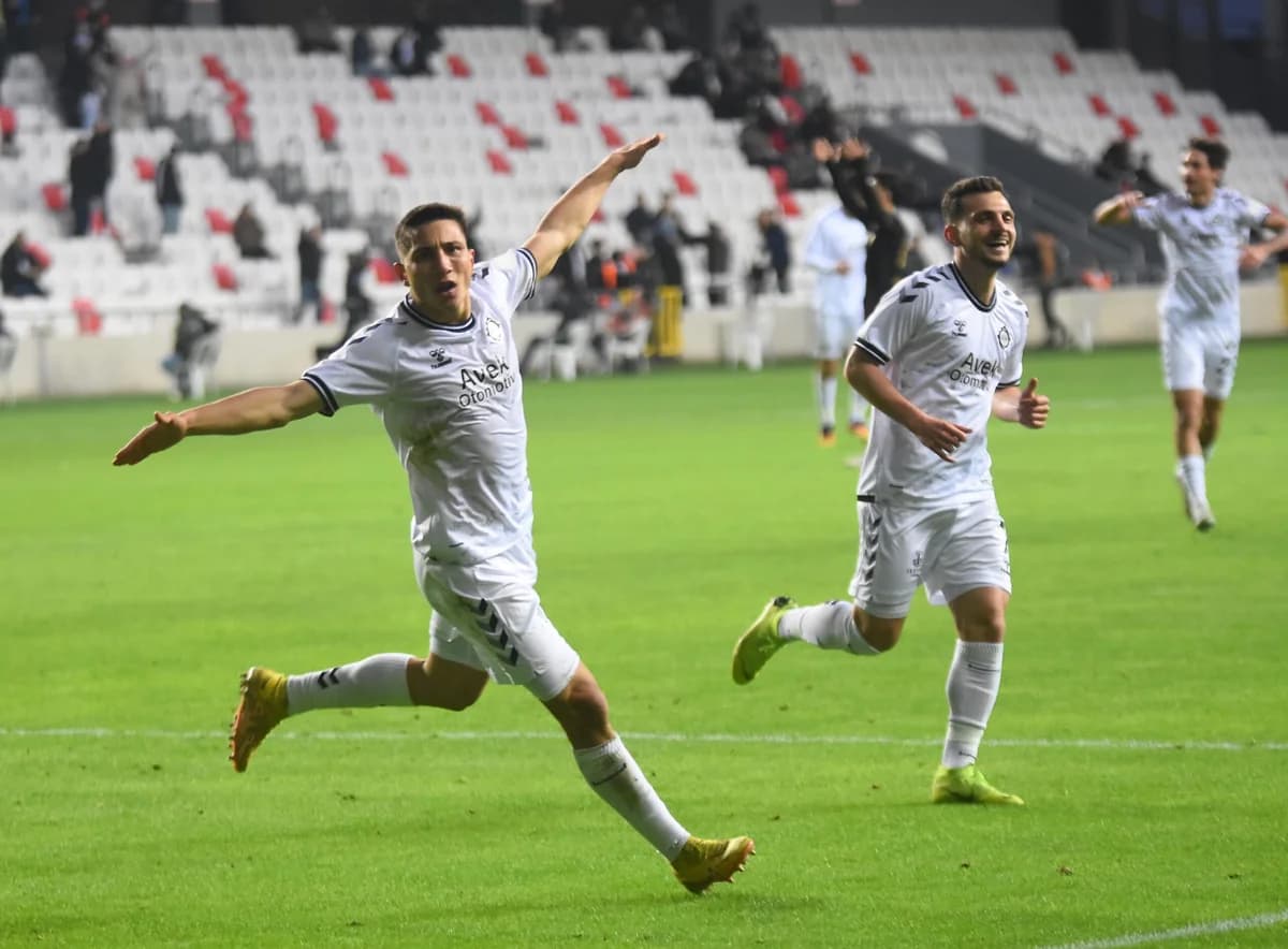 Altay, Balıkesirspor’la Kritik Maçta Karşılaşacak
