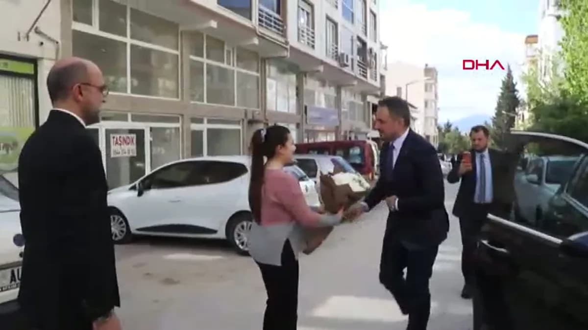 Gençlik ve Spor Bakan Yardımcısı Eminoğlu’ndan Burdur’da Önemli Açıklamalar: ‘Bu Bir Devrimdir!’