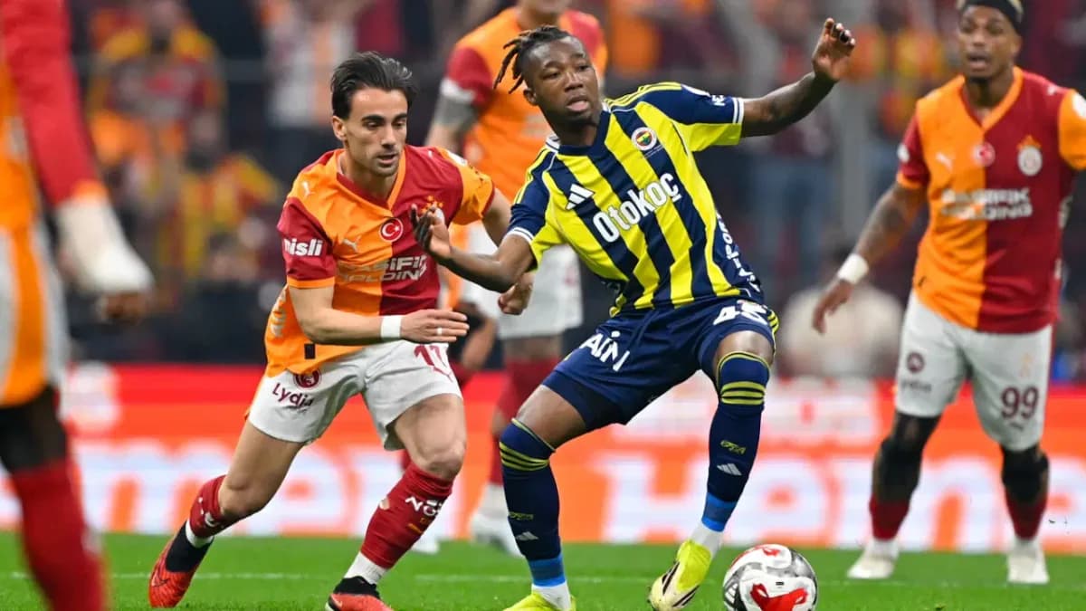 Okan Buruk Milli Futbolcunun Takımda Kalmasını İstiyor