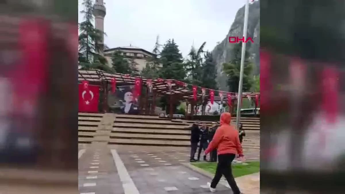 Amasya’da Duygu Dolu Anlar: Genç Öğrenci Atatürk’e ve Bayrağa Saygısını Gösterdi