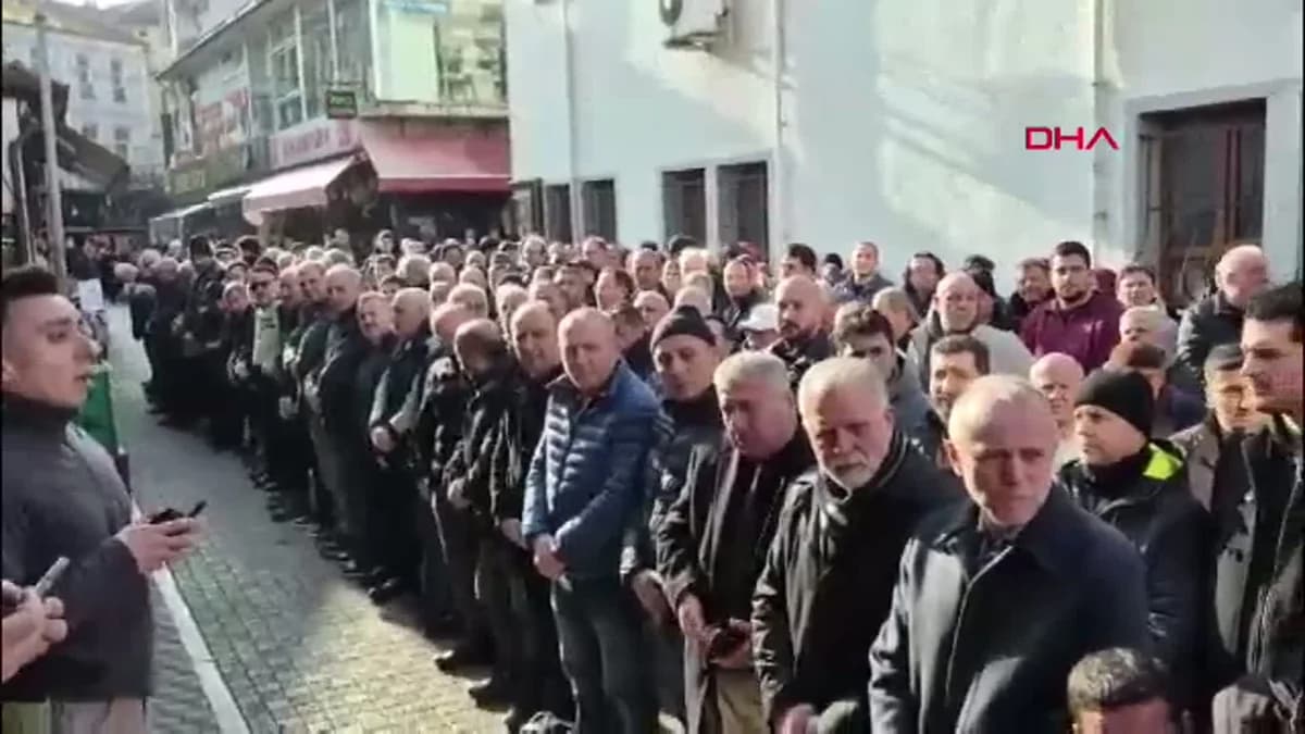 Zonguldak’ta Akrabasını Kurtarmaya Çalışırken Hayatını Kaybeden Ömer Danışmaz Toprağa Verildi
