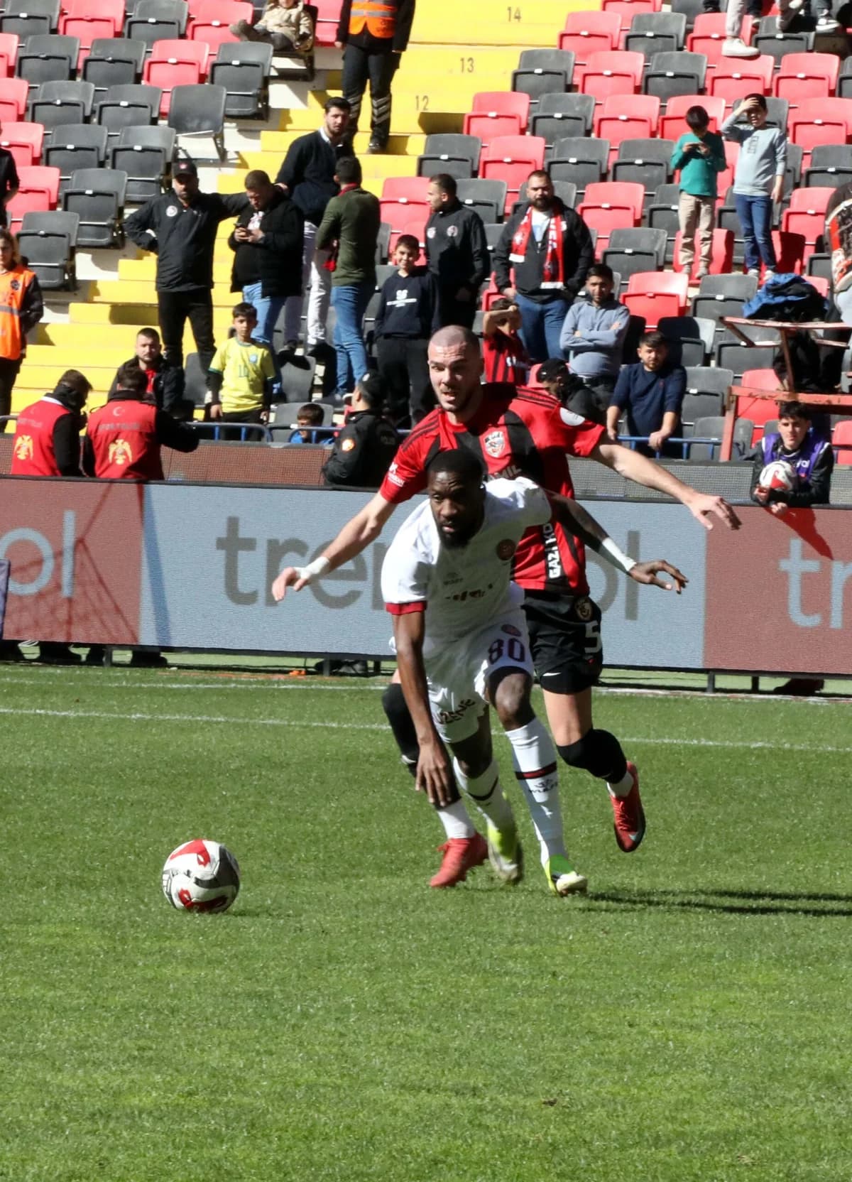 Gaziantep FK ve Fatih Karagümrük 1-1 Beraberlik İle Puanları Paylaştı