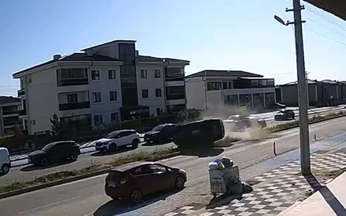 Çorlu’da Feci Kaza: Otomobil Taklalar Attı, 5 Yaralı
