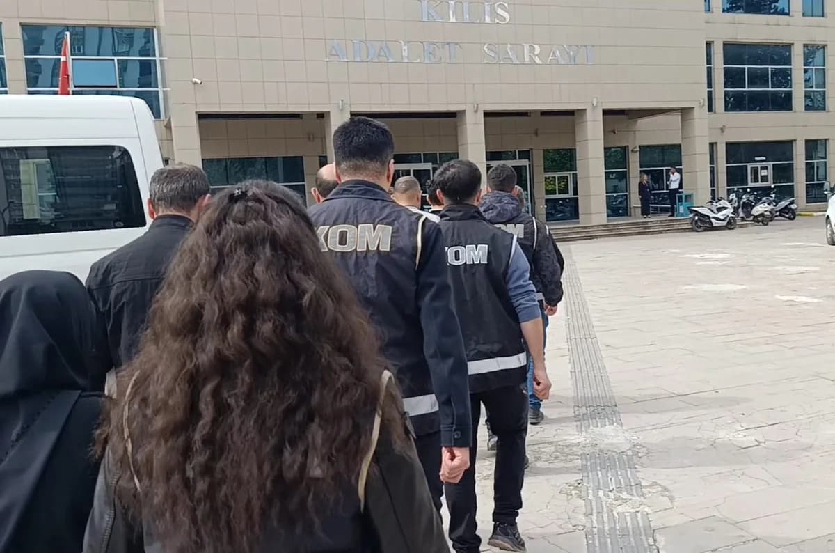 Kilis’te 2 Kilo 729 Gram Kaçak Altın Yakalandı, 4 Kişi Tutuklandı