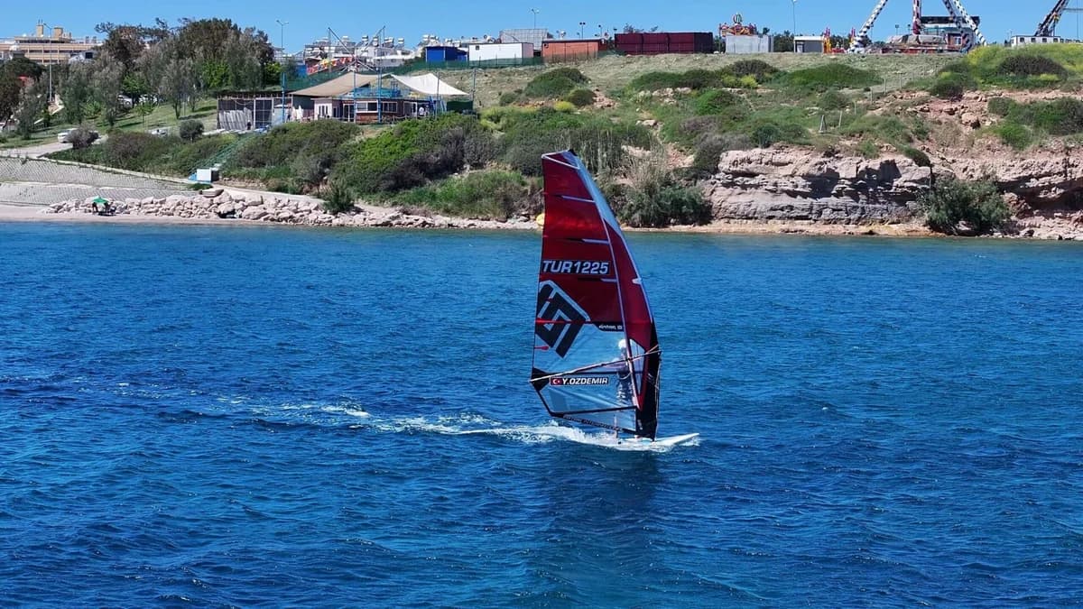 Didim’de Yelken Rüzgarı: Yıldızlar Kupası Nefes Kesti!
