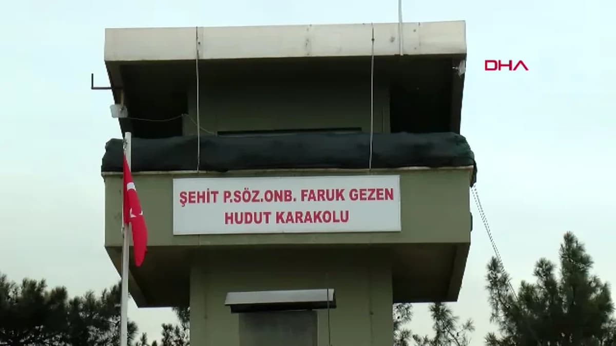 Sınırdaki Hudut Kartalları Bayramı Ellerinde Tetikte Karşıladı