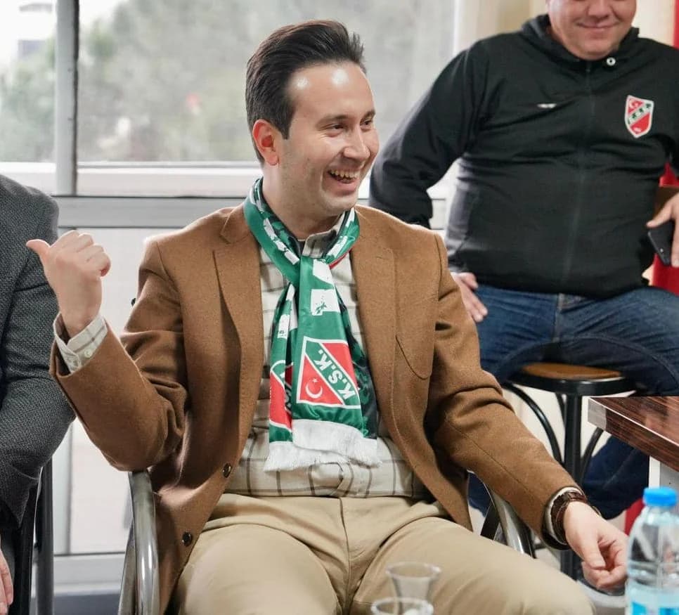 Karşıyaka’da İsmail Çiftçioğlu Başkanlık İçin Aday