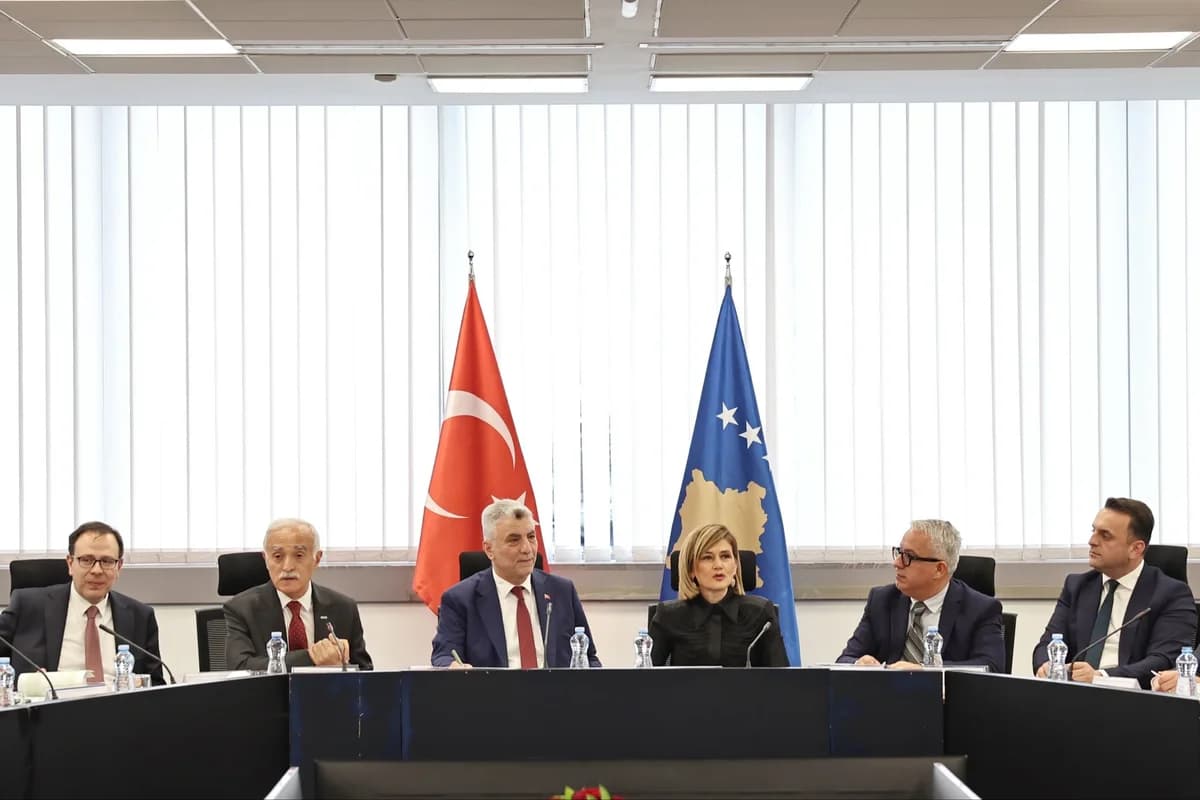 Türkiye ve Kosova’dan Ekonomik İşbirliği Hamlesi: Bolat, Yatırım Fırsatlarını Değerlendirdi