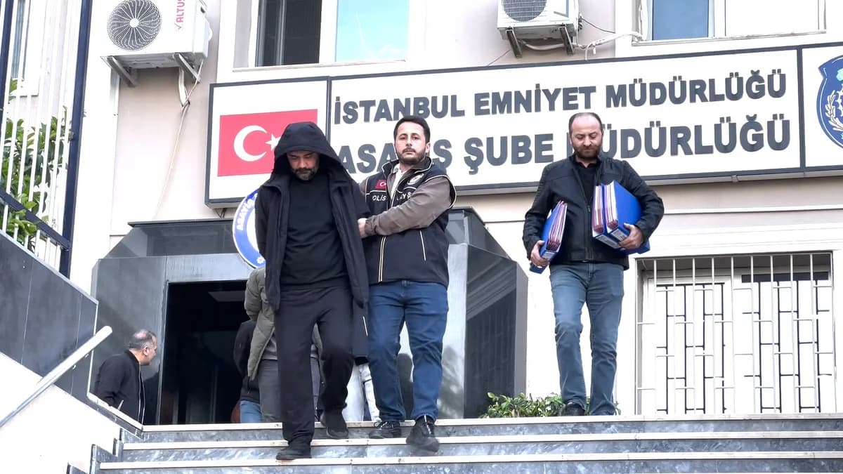 Change Operasyonu: Çalıntı Araçları ‘Hasarlı’ Gösterip Satan Şebeke Çökertildi