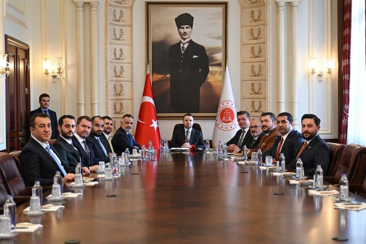 Bakan Gürlek’ten 12’nci Yargı Paketi Açıklaması: İş Dünyasına Destek Müjdesi
