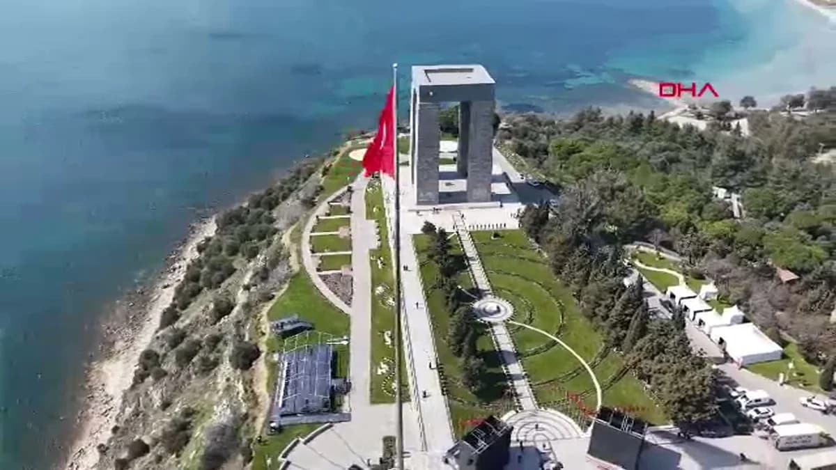 18 Mart’ta Atatürk Bombardımanla Karşılaştı
