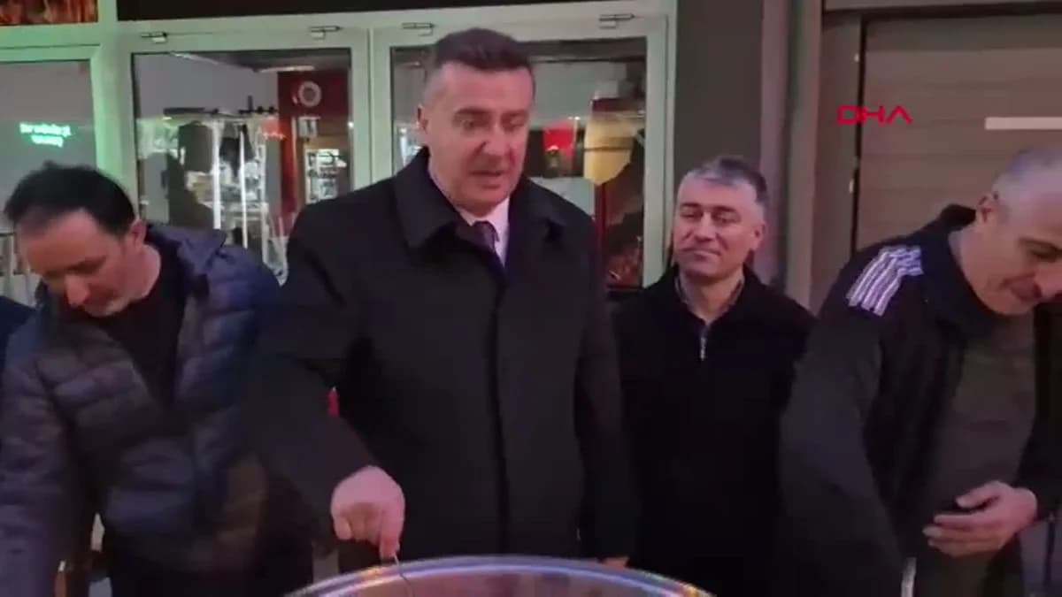Eğirdir’de Cadde Esnafından Birlik ve Beraberlik İftarı