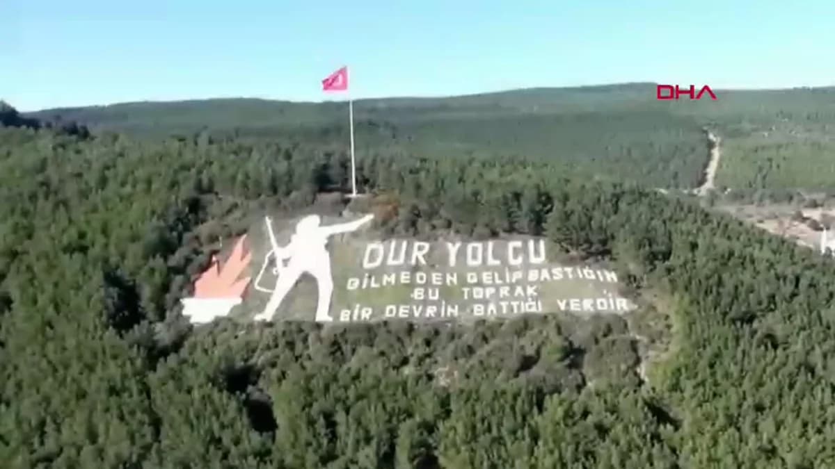 Öğrenciler Seyit Onbaşı Tiyatrosuyla Çanakkale Ruhunu Yeniden Canlandırdı