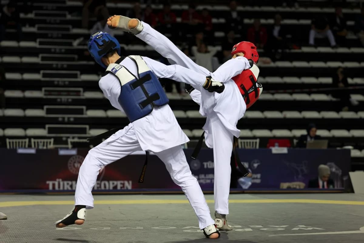 Türkiye Açık Taekwondo Turnuvası’nda Genç Erkekler 6’ncı Günde 17 Madalya Kazandı