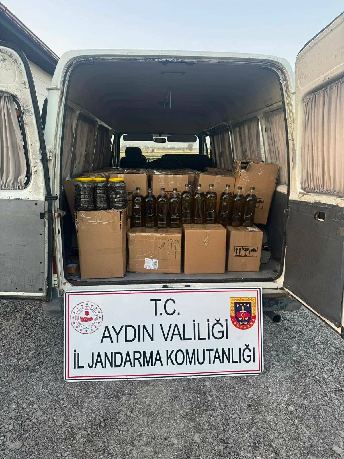 Aydın’da Zeytinyağı Operasyonu: 1.560 Litre Tağşiş Ürün Ele Geçirildi, 3 Kişi Gözaltında