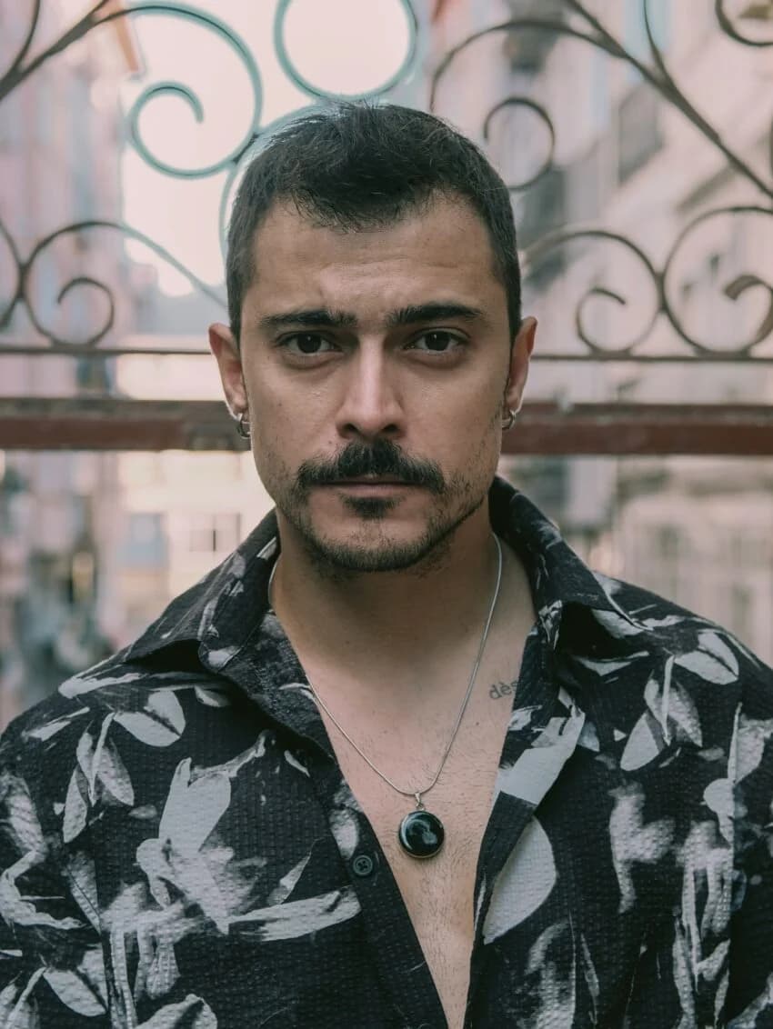 Doğaç Yıldız “Güller ve Günahlar” Kadrosunda: Mustafa Karakteriyle Geliyor