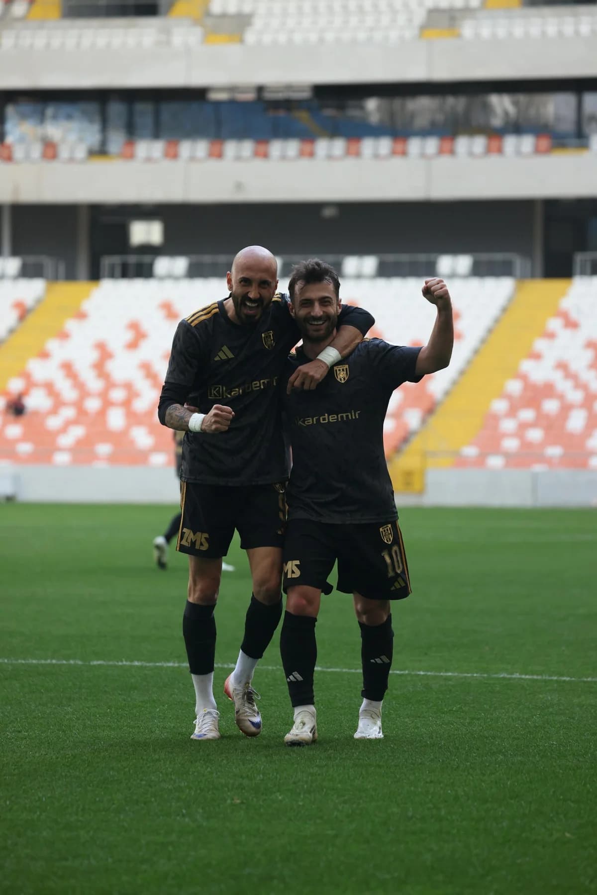 Aliağa FK, Kritik Maçta Evinde Isparta Spor’u Ağırlayacak