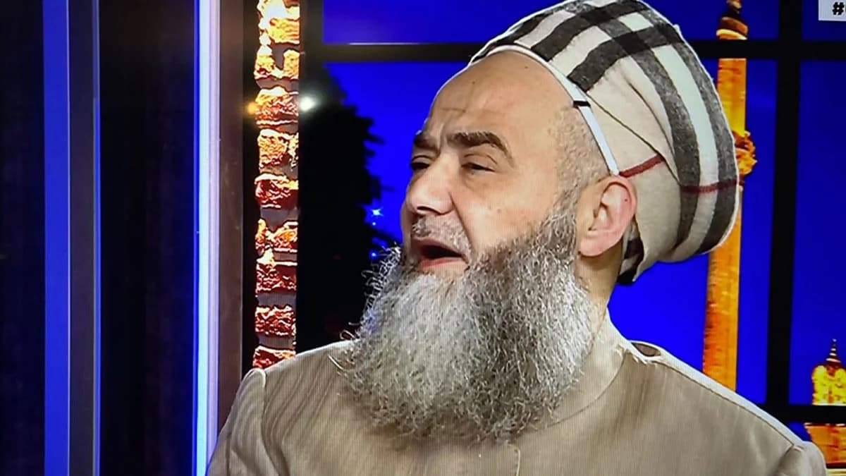 Cübbeli Ahmet Hoca’nın Oğlu Ömer Faruk, Ayşe Nur Yılmaz ile Hayatını Birleştirdi