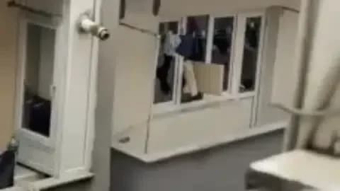 Kağıthane’de Öfke Krizi: Camları Kırıp Ortalığı Birbirine Kattı