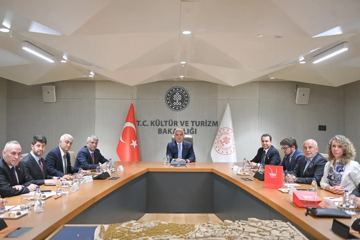 Kültür ve Turizm Bakanı Ersoy, TGA Yönetim ve Danışma Kurulu Toplantısı’nda