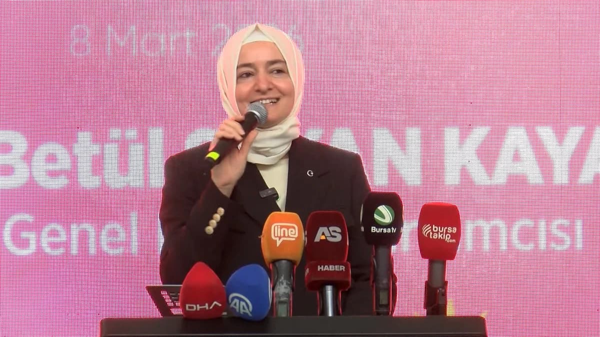 Fatma Betül Sayan Kaya: 2028’de Dünyanın İhtiyacı Olan Lideri Yeniden Seçileceğiz