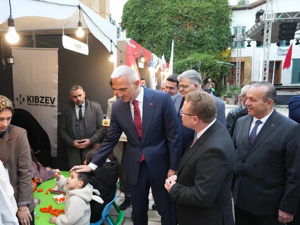 Bakan Ersoy, KKTC’de ‘Kardeşlik İftarı’ Programında Buluştu