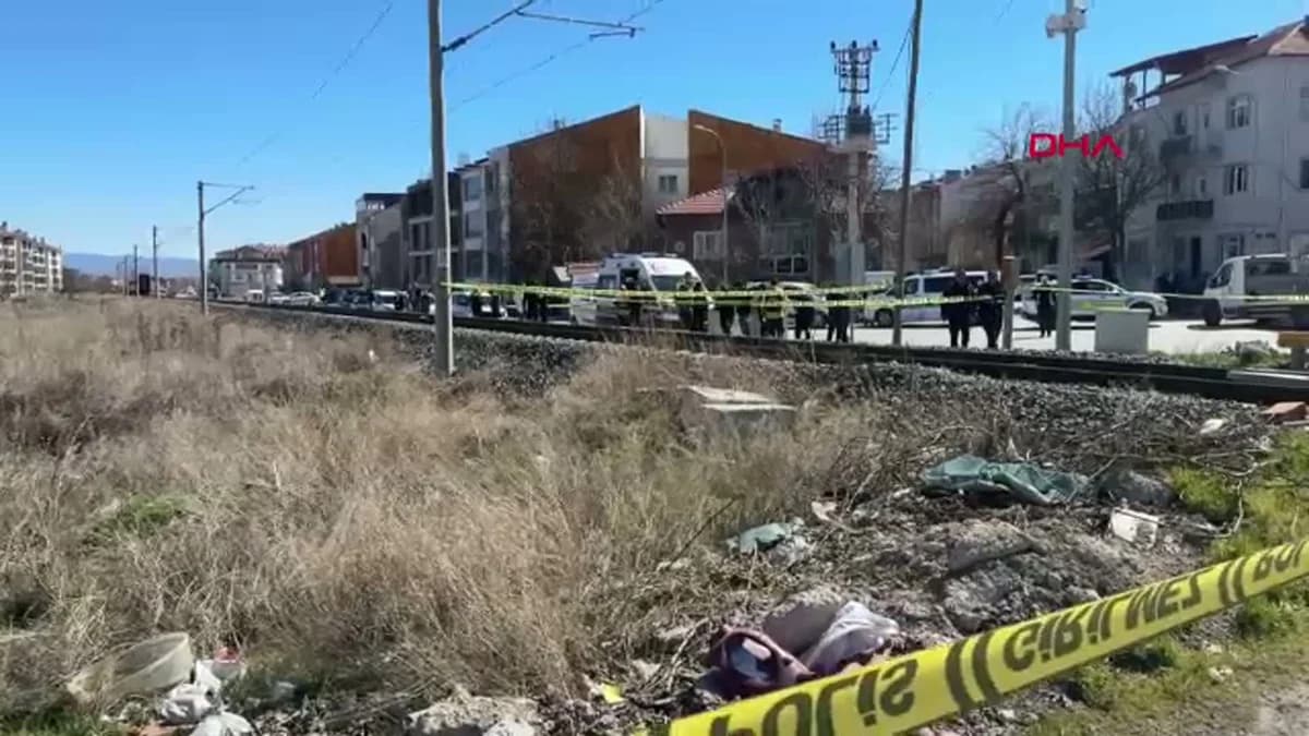 Kütahya’da Yolcu Treni Kadına Çarparak Hayatını Kaybetti