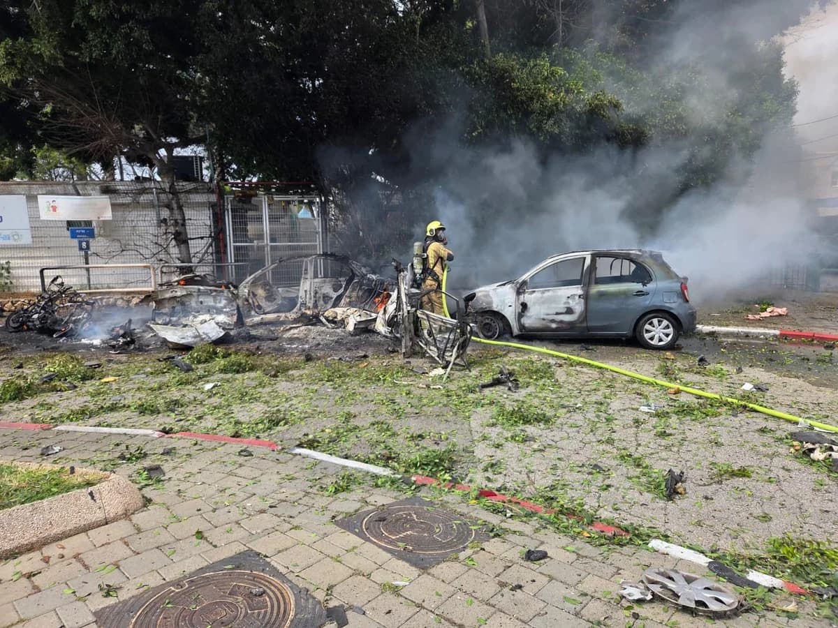 İran’dan İsrail’e İHA Saldırısı: Güvenlik ve Polis Karargahları Hedef Alındı