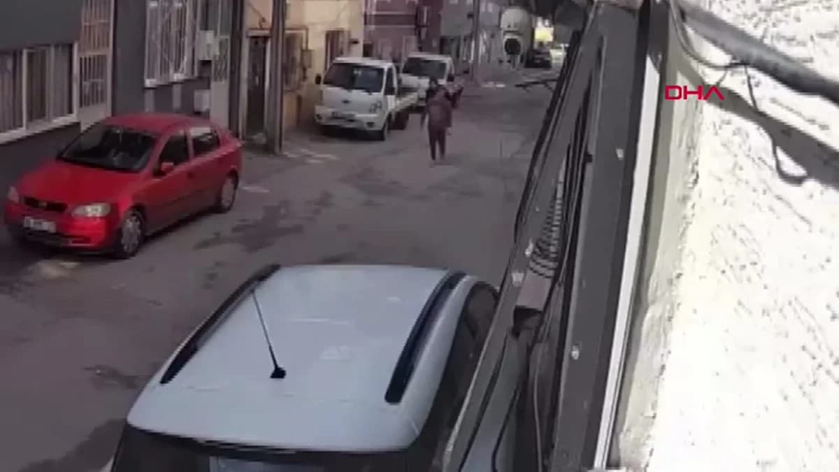 Bursa’da Doğal Gaz Kutusuna Şiddet: O Anlar Güvenlik Kamerasında
