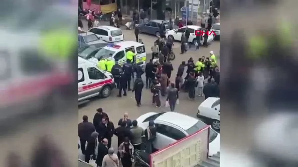 Burdur’da Pazar Yerinde Bıçaklı Kavga: İki Yaralı