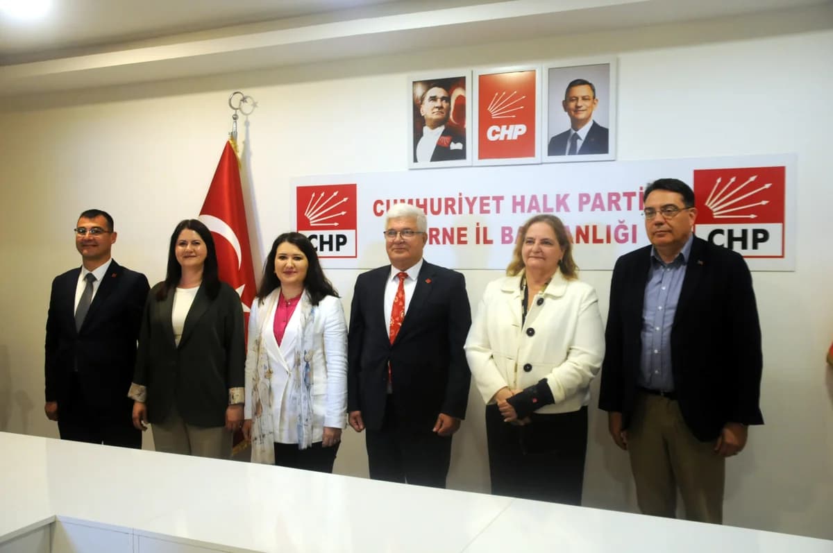 CHP’den Ekonomi ve Siyaset Eleştirisi: ‘Türkiye Doğru Kararlarla Yönetilmiyor’