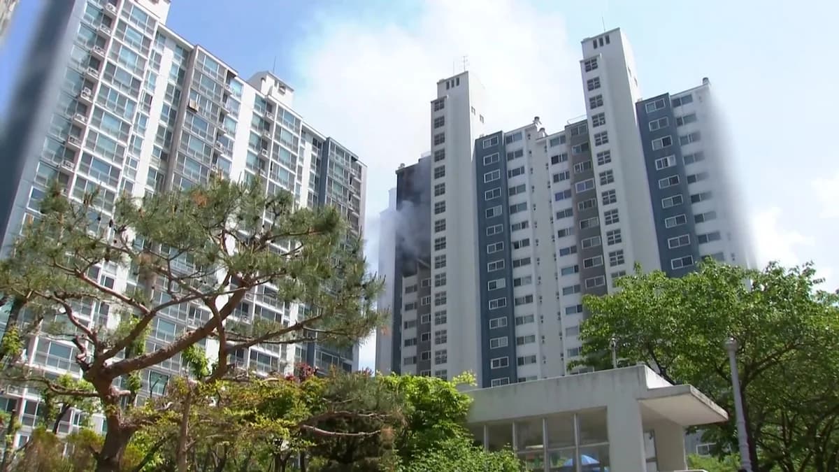 Güney Kore’de Apartman Yangını: 2 Can Kaybı, 6 Yaralı