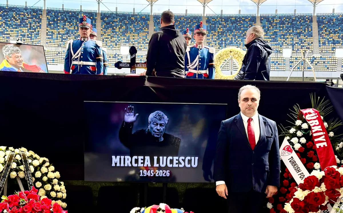Ural Aküzüm, Mircea Lucescu İçin Düzenlenen Törenlere Katıldı